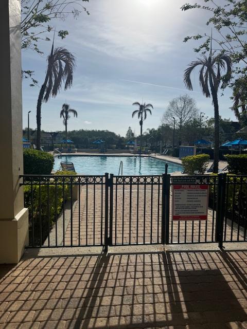 3 beds, 2 baths, 1,296 sqft, $2,000