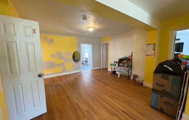 Large 5 Bedroom 2 Bathroom Single Family House for Rent in Long Branch!