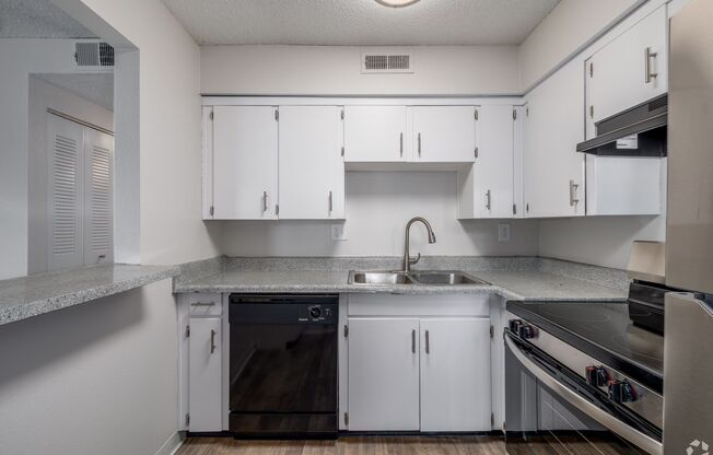 Riverside Heights Apartments