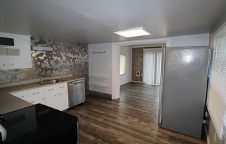 3 beds, 2 baths, $1,795