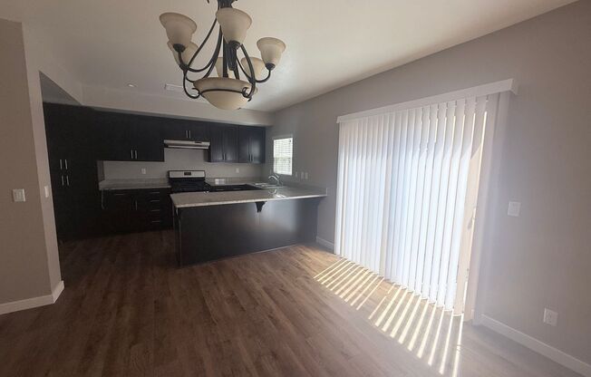 308 S. Barranca Ave