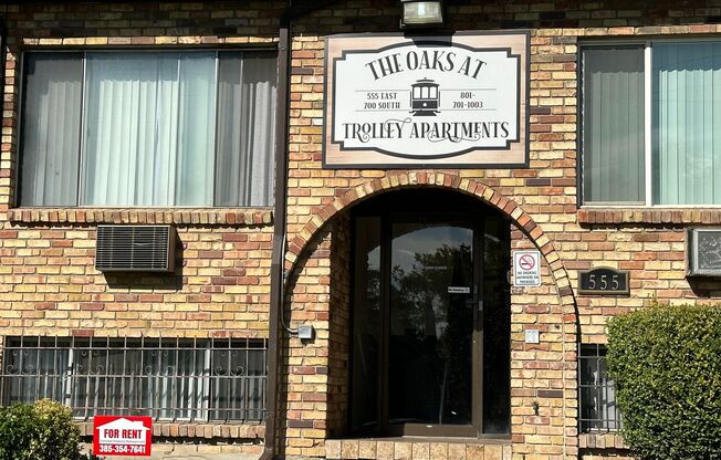 1 bed, 1 bath, 600 sqft, $1,165, Unit B10