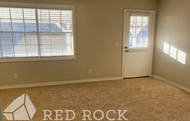 2 beds, 1.5 baths, 1,300 sqft, $775, Unit CXT33