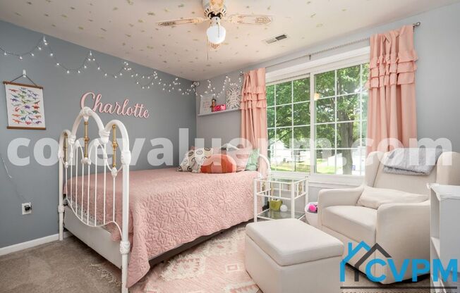 5 beds, 4.5 baths, $4,000