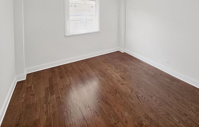 2 beds, 1.5 baths, $2,595, Unit 104