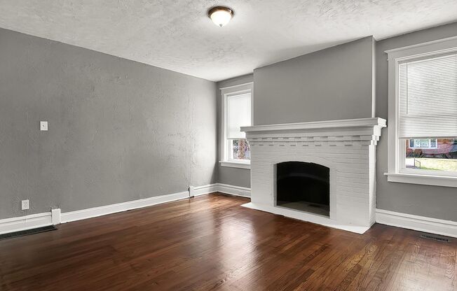 (331) 1118 Ursula Ave.