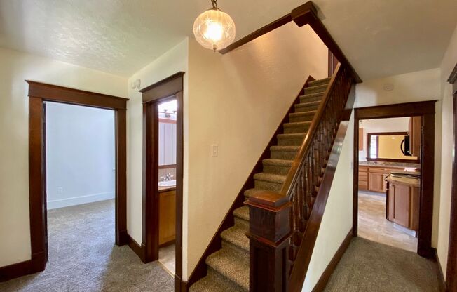 $2,200 - 4 Bed / 3 Bath Beautiful Home in Spokane Valley