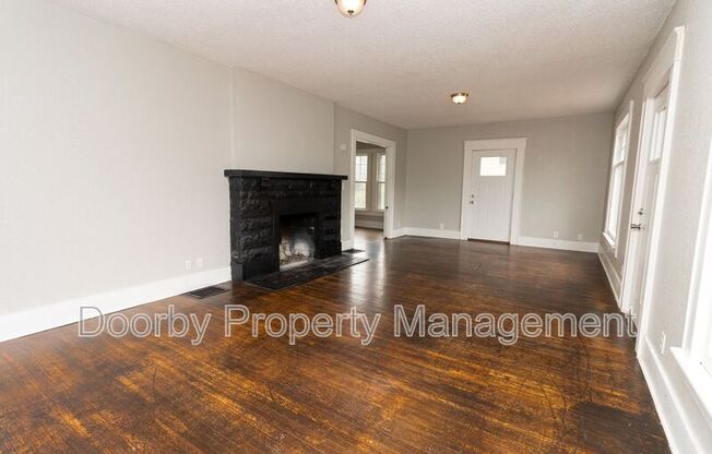 2802 FAIRVIEW DR