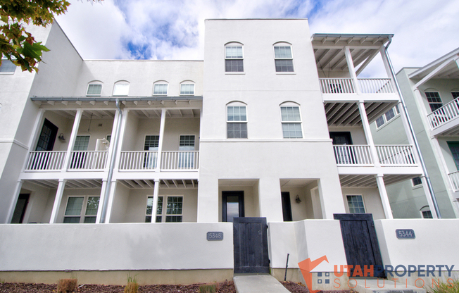 5348 W S JORDAN PKWY