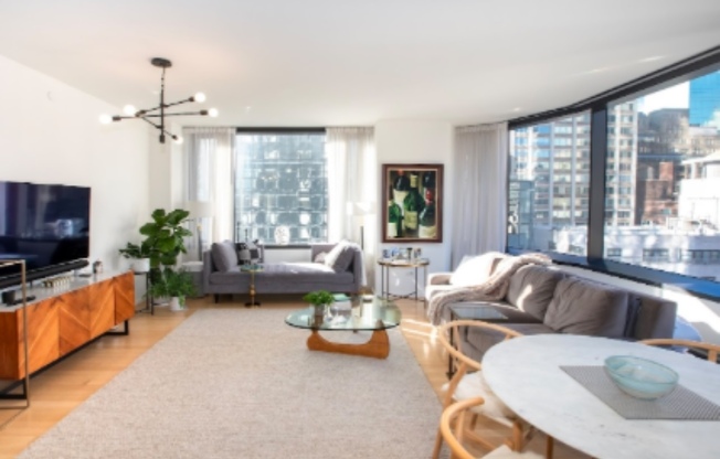 1 bed, 1.5 baths, 1,147 sqft, $7,000, Unit 14D