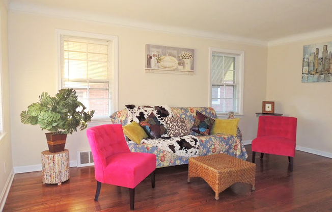 3 Bedroom - 1.5 Bathroom Home for Rent!