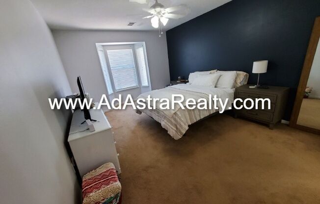 2 beds, 3.5 baths, $1,900