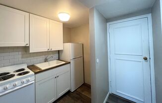 1 bed, 1 bath, 552 sqft, $425, Unit 9A