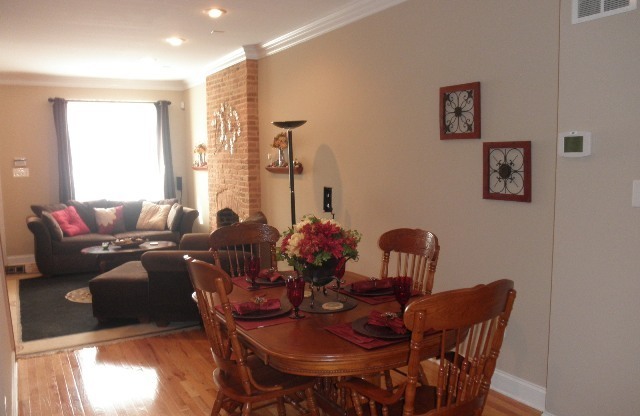 33 N. Milton Ave. - Stunning 3 bed, 3 bath Townhouse