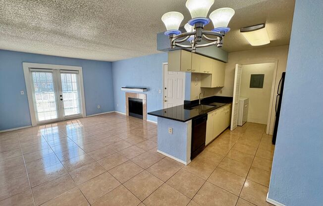 2550 N. Alafaya Trail #6207