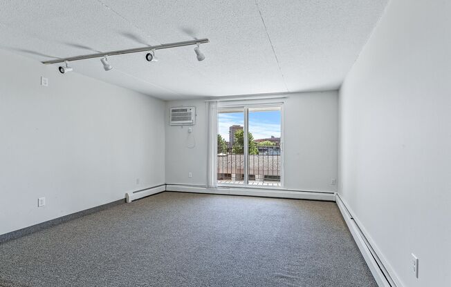 Studios at 7 Corners