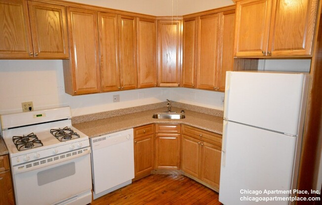 638 W Drummond Pl 20
