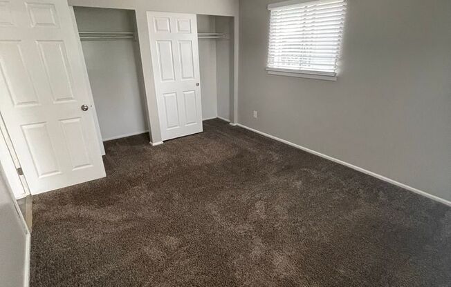 2 beds, 1 bath, 900 sqft, $1,125, Unit Unit 1