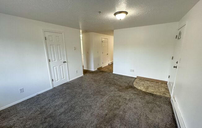 3446 - 3462 Hadley St NE