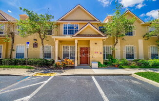 842 GRAND REGENCY PT