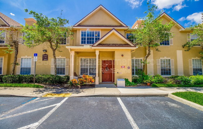 842 GRAND REGENCY PT