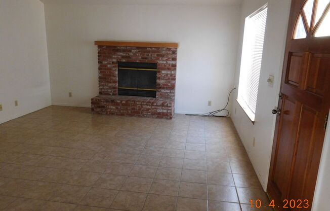 3 beds, 2 baths, $1,500