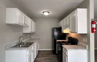 1 bed, 1 bath, $1,050, Unit Willoway-24