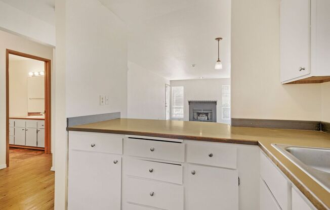7020 Lynnwood