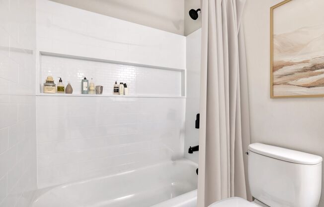 2 beds, 1 bath, 900 sqft, $2,150, Unit Apt. 101