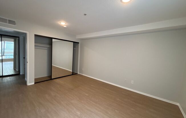 1 bed, 1 bath, 700 sqft, $2,098, Unit 309