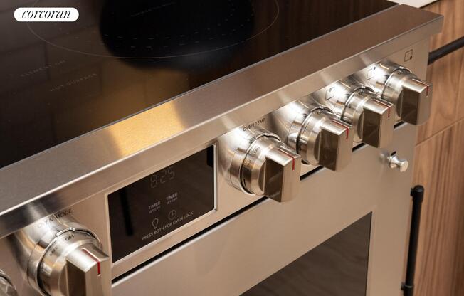 2 beds, 2 baths, $6,710, Unit 10_12