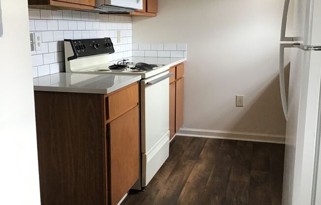 Athens Square Apartments