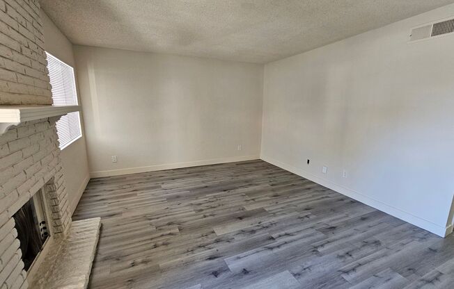 Adorable 2/2 CONDO