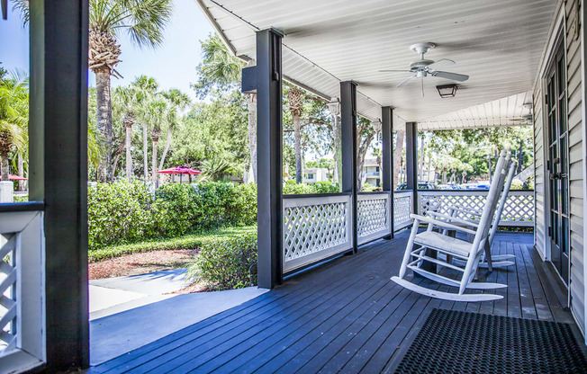 Clubhouse Patio at Somerset Apartments in Largo, FL