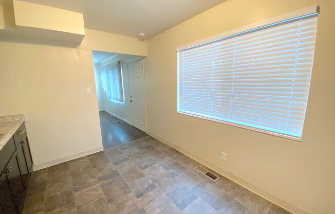 2 beds, 1 bath, 720 sqft, $1,595, Unit Ele1235