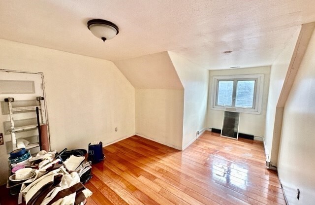 1 bed, 1 bath, $2,000, Unit 3