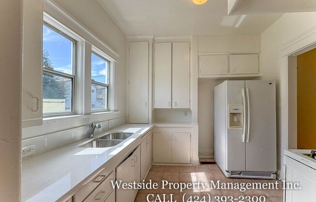 1317 1/2 N STANLEY AVE