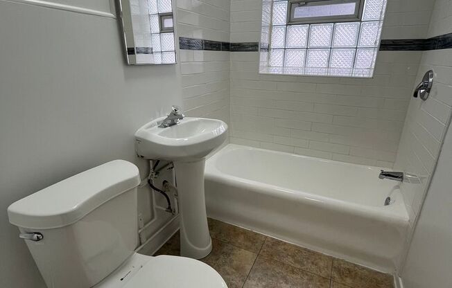 Studio, 1 bath, $785, Unit MW 209