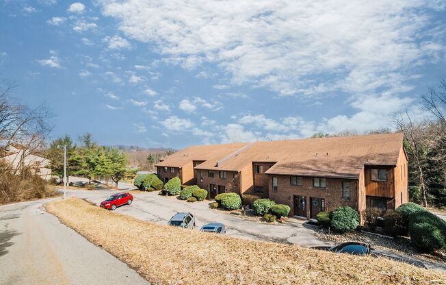 Noble Vista Apartments & Townhomes