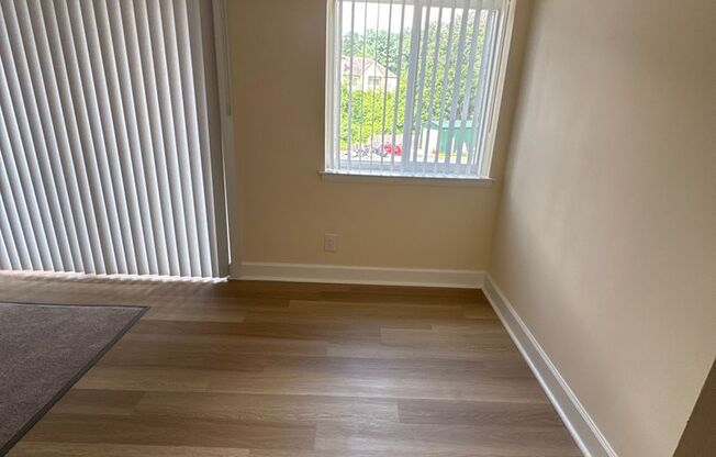 2 beds, 2 baths, 1,000 sqft, $1,990, Unit 14210 #A3