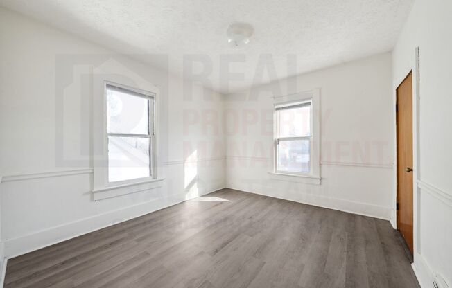 4 beds, 1 bath, $1,250