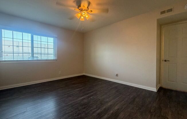 2 beds, 2 baths, 996 sqft, $2,895, Unit 1303