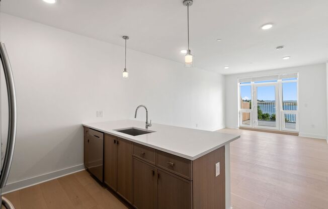 1 bed, 1 bath, 663 sqft, $3,375, Unit PH505