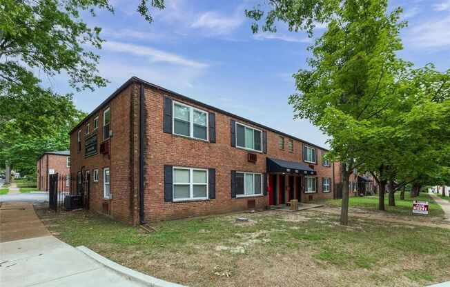 Wild Cherry Apartments