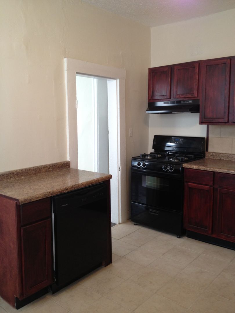 519-521 N 11th