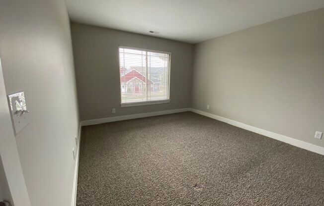 2 beds, 2 baths, 1,284 sqft, $2,171, Unit 2105-201