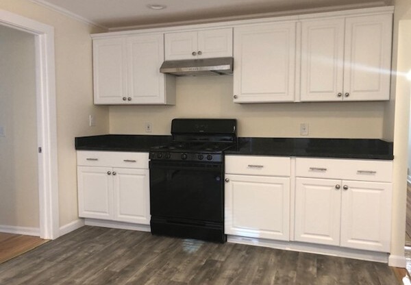 58 60 BRACKENBURY ST