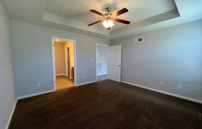 3 beds, 2 baths, $1,600