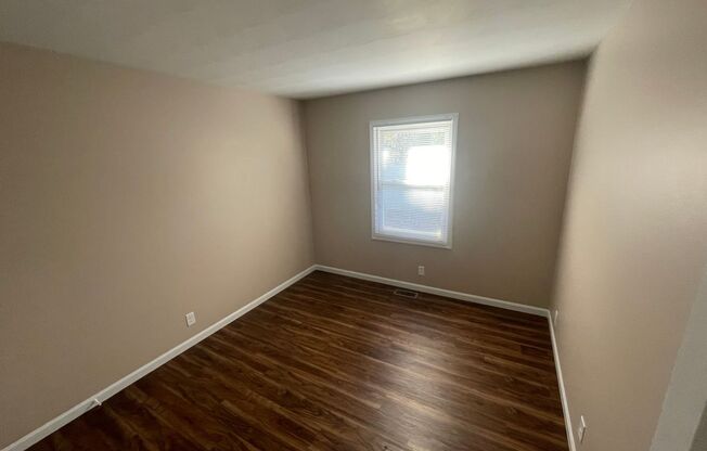 2 beds, 1 bath, $1,375, Unit 4023 N. 375 W.