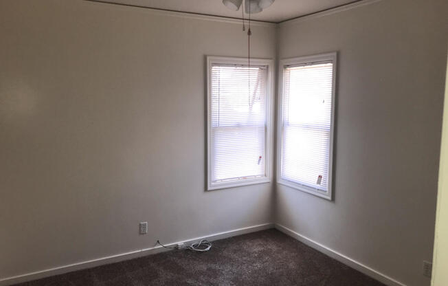 Charming single-story rental opportunity! Sharp remodeled with new paint & floors!